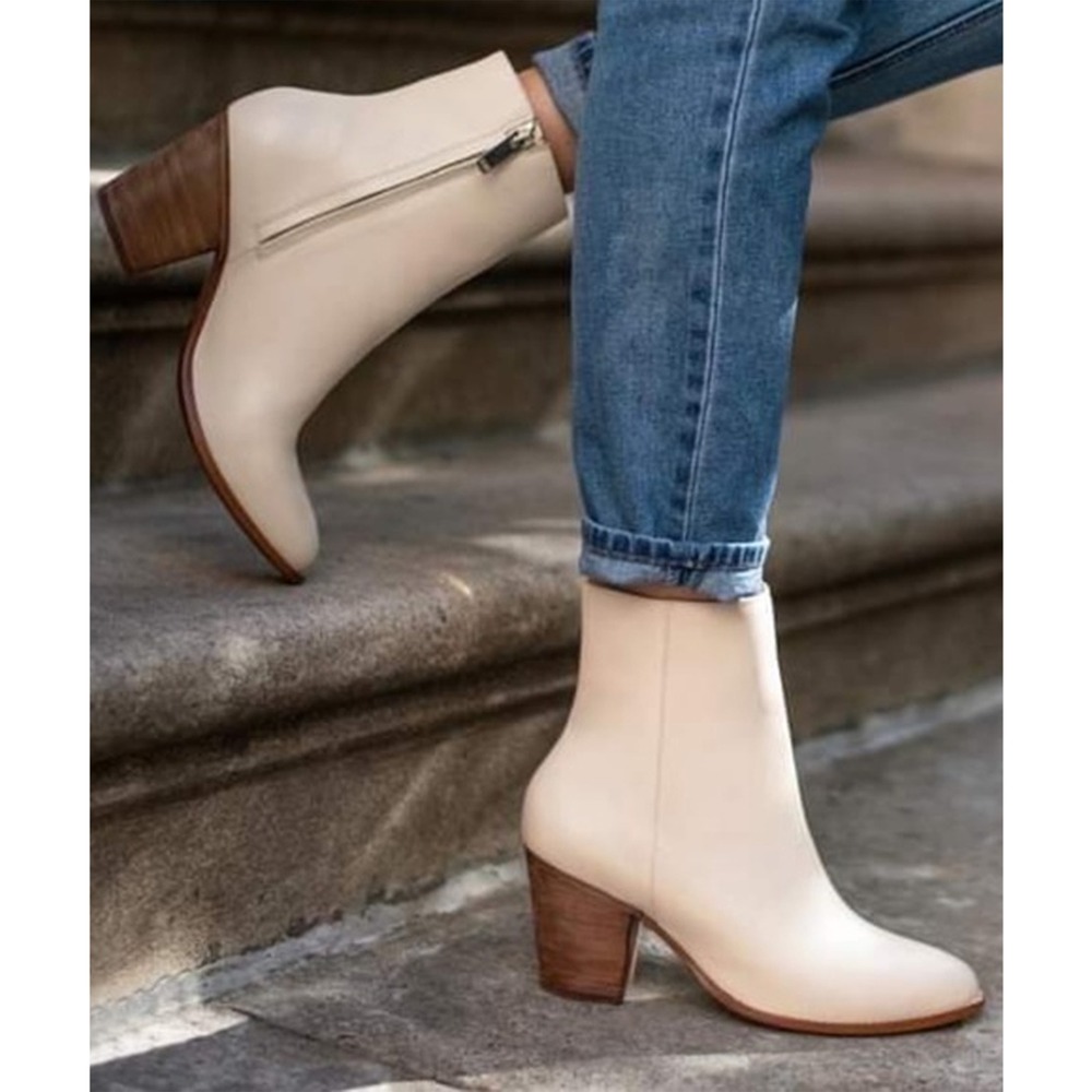 NIB Thursday Boot Company Daisy Modern Boots Cream Women 5.5‎